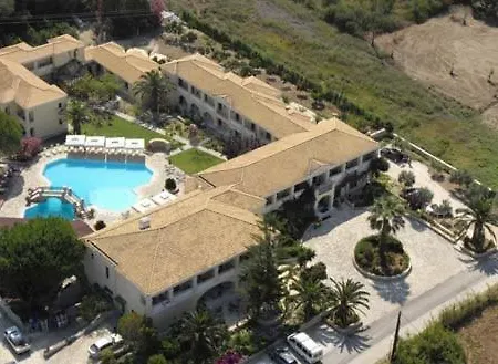 Karavostasi Beach Отель