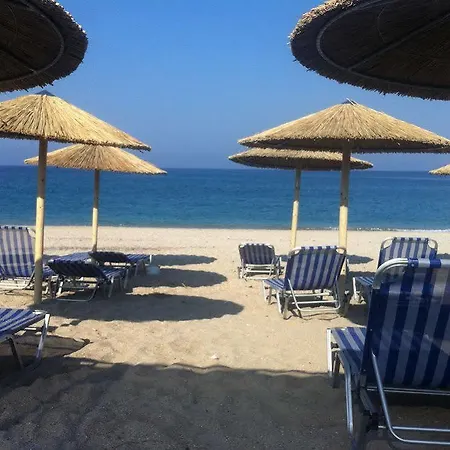 Karavostasi Beach